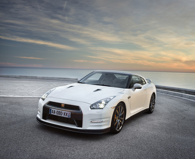 2011 Nissan GT-R Picture